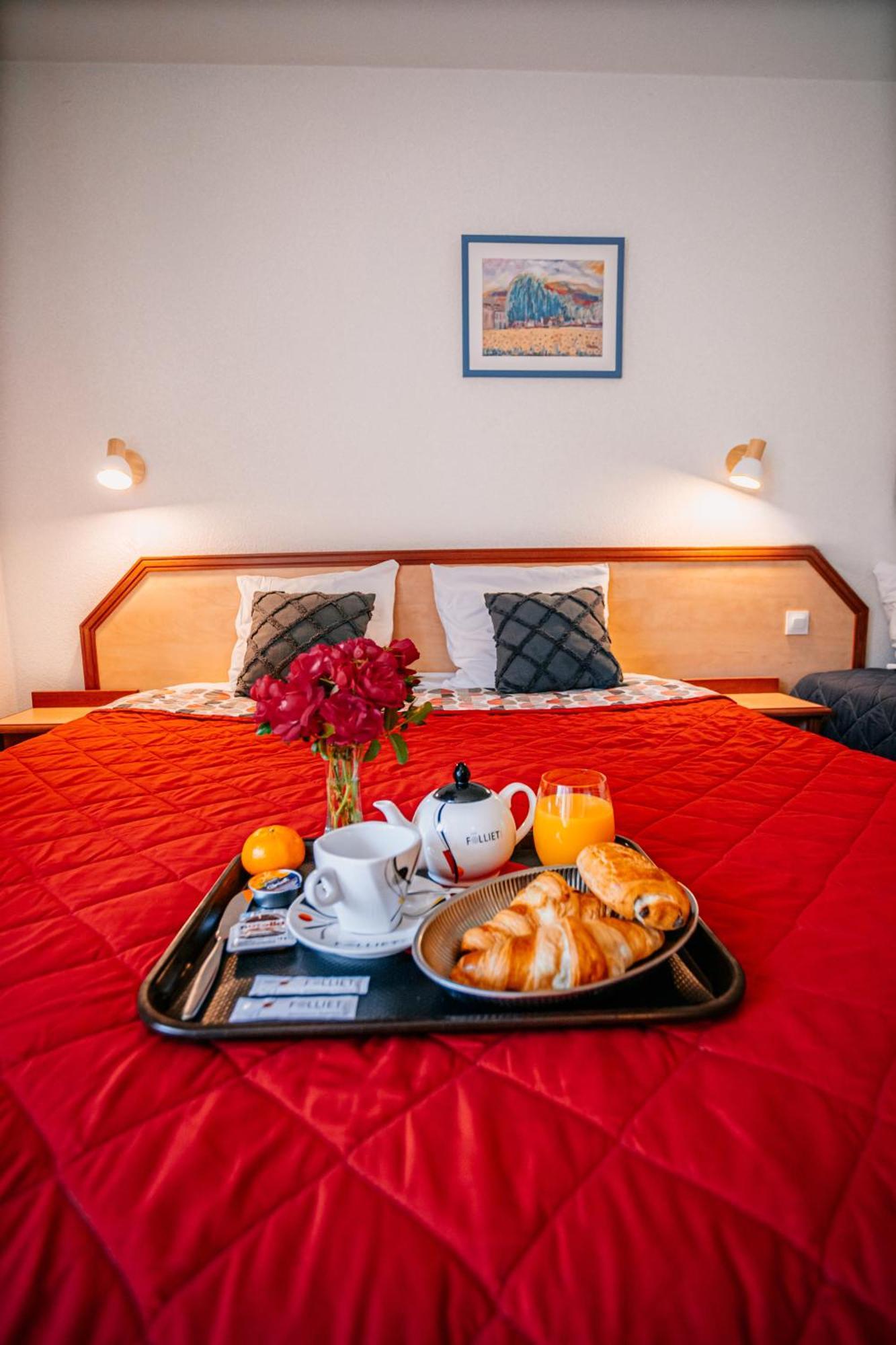Hotel Le Montaigu 뤼생소베르 외부 사진