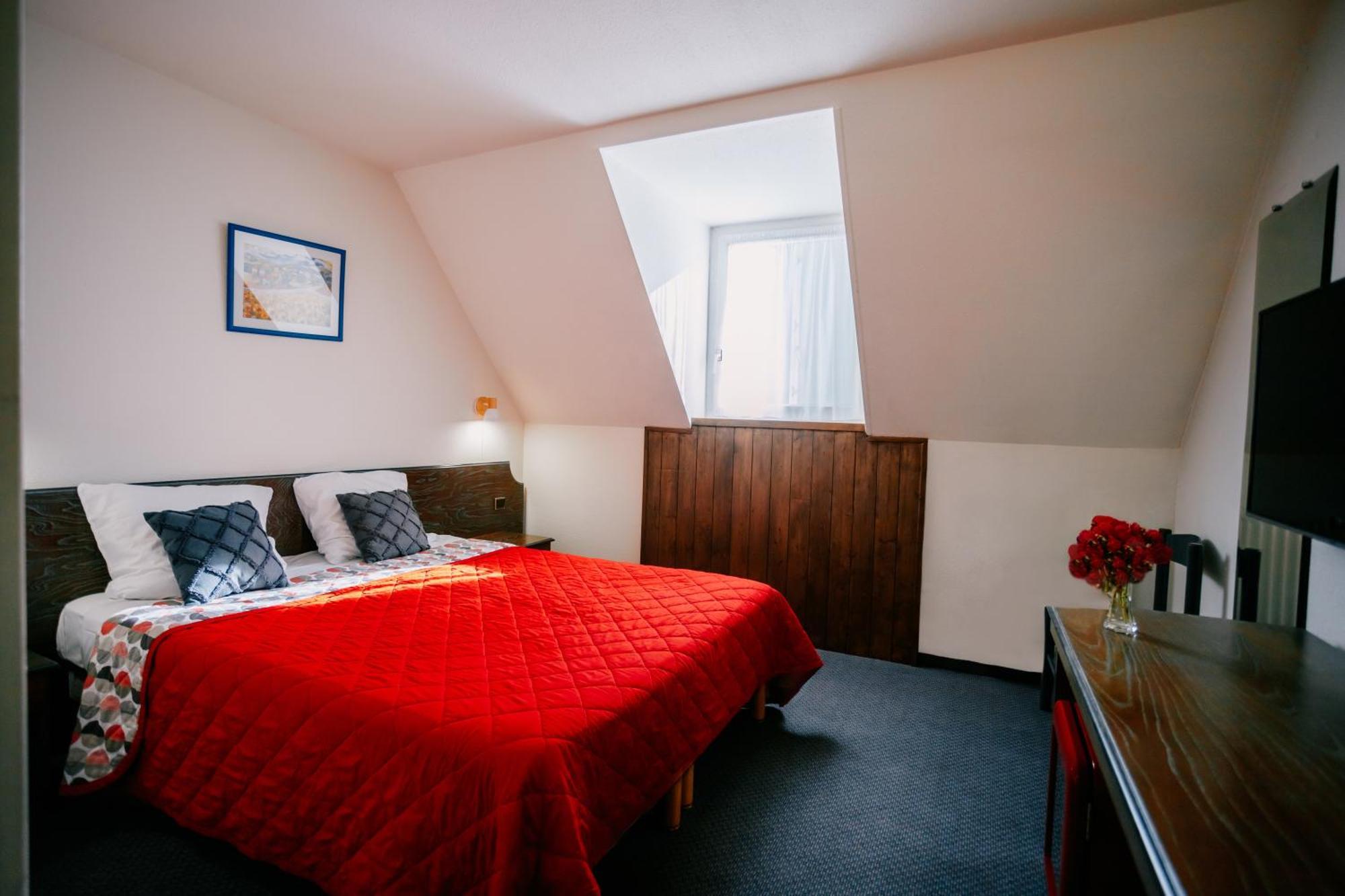 Hotel Le Montaigu 뤼생소베르 외부 사진